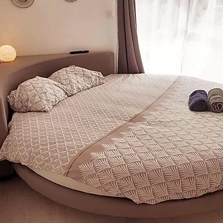 Allegria Deluxe Nocleg ze śniadaniem Nîmes