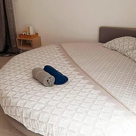 Allegria Deluxe Nocleg ze śniadaniem Nîmes
