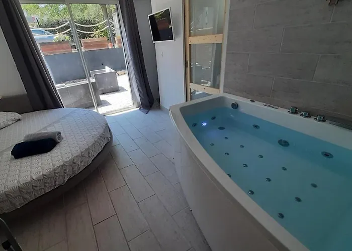 Allegria Deluxe Bed and breakfast 4*